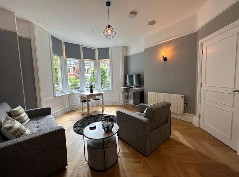 Superior Stay, Sophia Gardens, City Centre And Stadium Sleeps 4 Кардіфф Екстер'єр фото