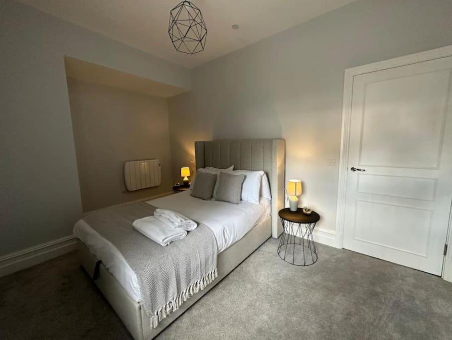 Superior Stay, Sophia Gardens, City Centre And Stadium Sleeps 4 Кардіфф Екстер'єр фото